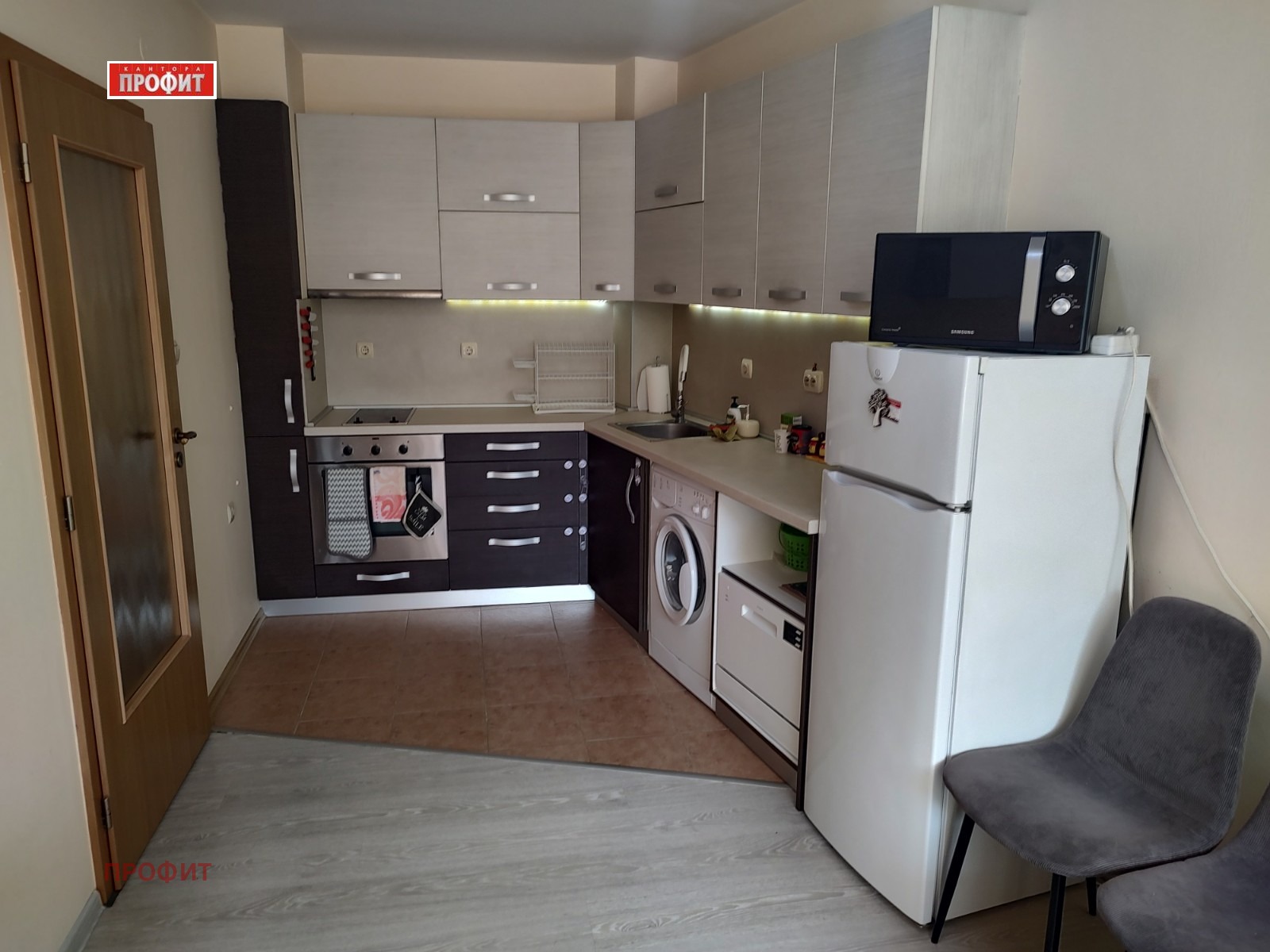 Дава под наем 2-СТАЕН, гр. Пловдив, Център, снимка 4 - Апартаменти - 56269445