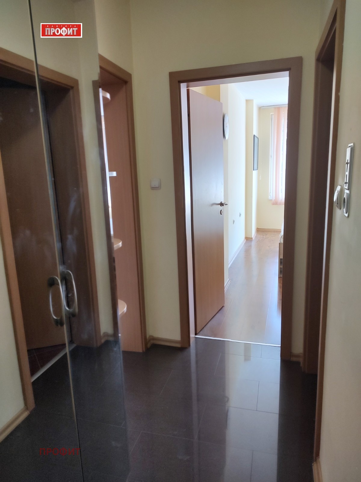 Дава под наем 2-СТАЕН, гр. Пловдив, Център, снимка 13 - Апартаменти - 56269445