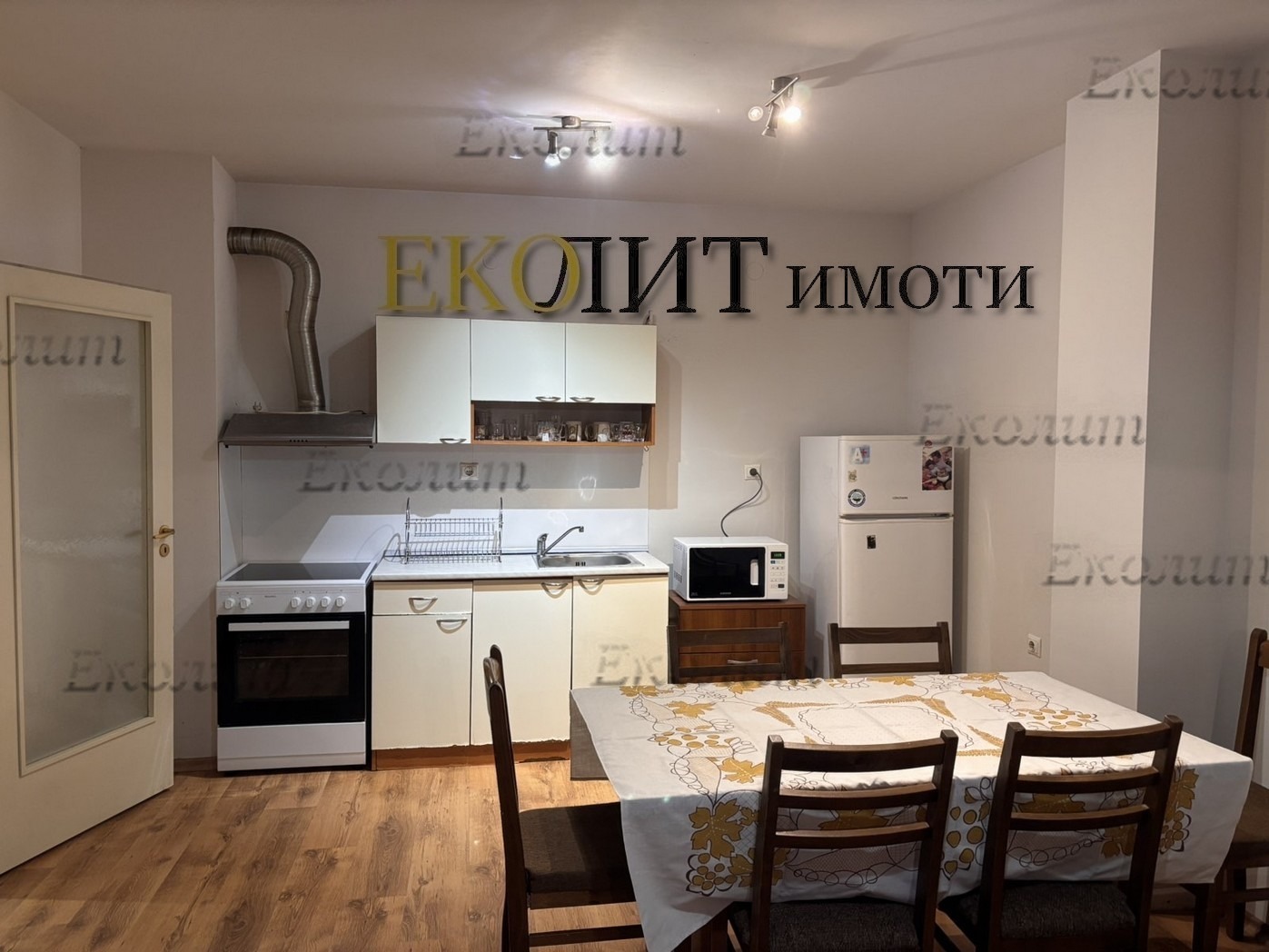Дава под наем 4-СТАЕН, гр. София, Стрелбище, снимка 3 - Апартаменти - 55570987