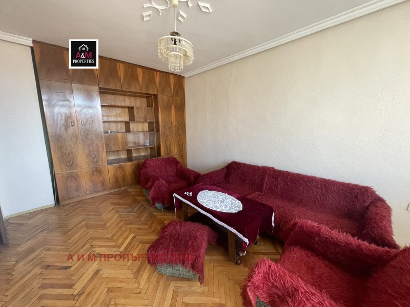 Дава под Наем 3-СТАЕН в град Благоевград, Широк център - 102 кв.м / 350 € » 684.54 лв., А И М ПРОПЪРТИС ООД