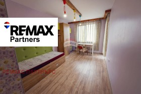 ���� ��� ���� 3-����� | Imot.bg � ����� ������ 10