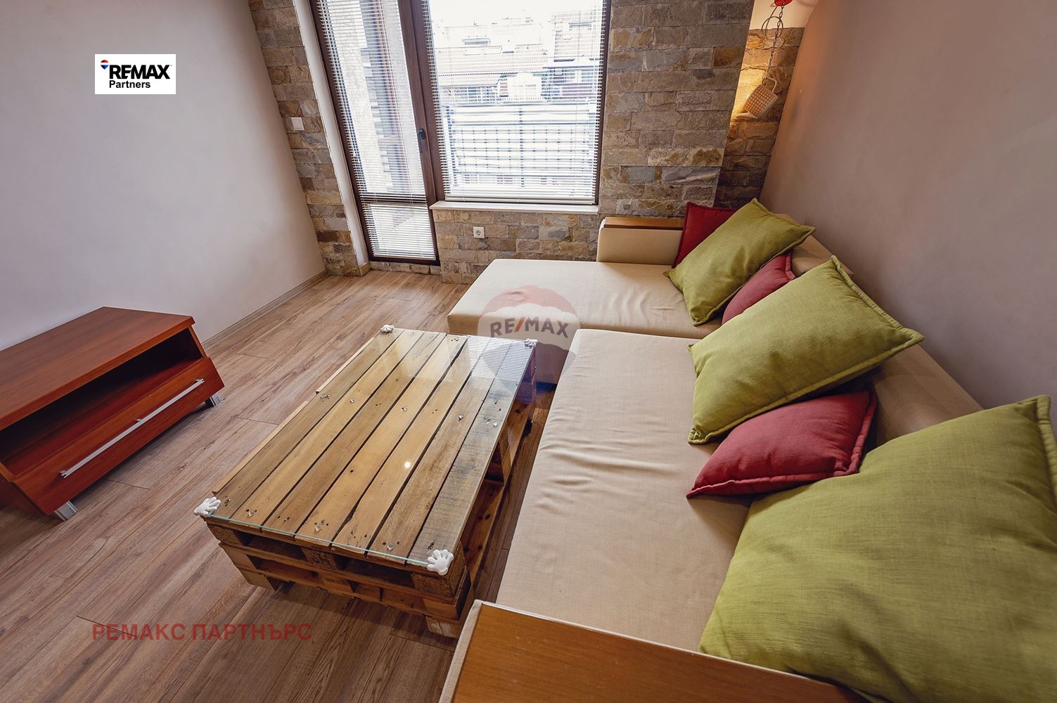 Дава под наем 3-СТАЕН, гр. Варна, Левски 1, снимка 3 - Апартаменти - 53946651