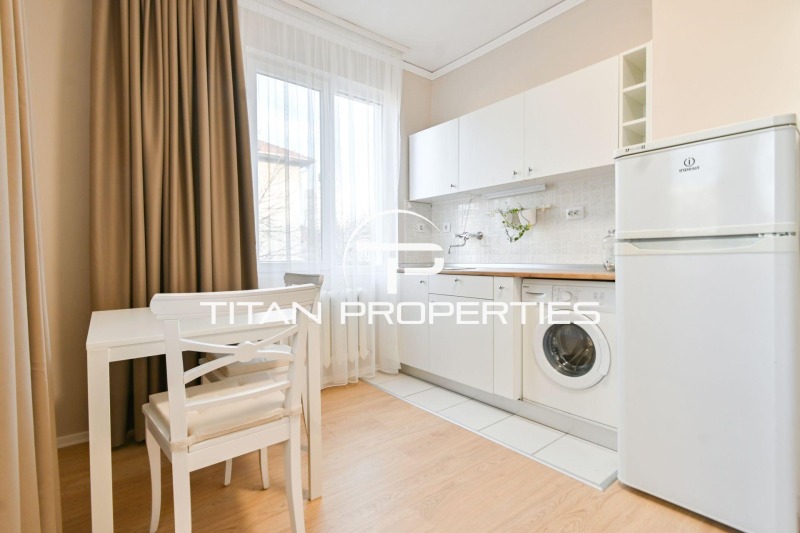 Дава под наем 2-СТАЕН, гр. София, Лозенец, снимка 5 - Апартаменти - 52833501