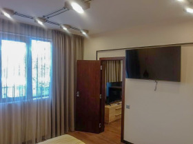 1 chambre Iztok, Sofia 9