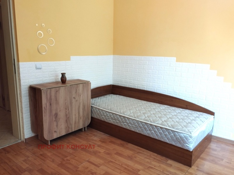 Do wynajęcia  1 sypialnia Weliko Tarnowo , Centar , 40 mkw | 56751975 - obraz [3]