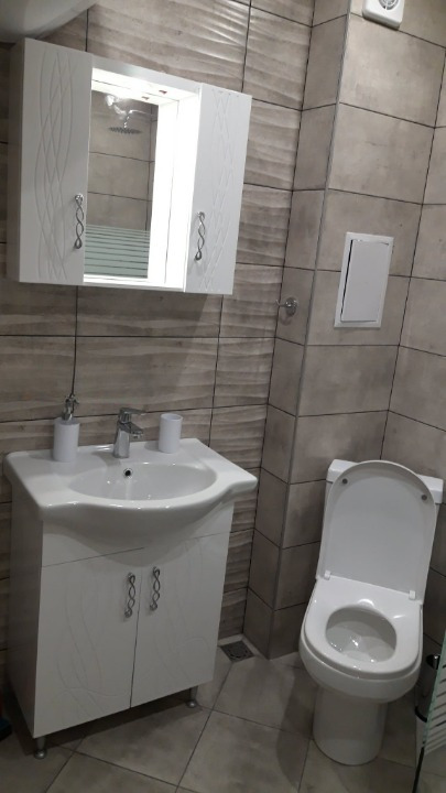 Дава под наем 2-СТАЕН, гр. София, Сухата река, снимка 10 - Апартаменти - 53732550