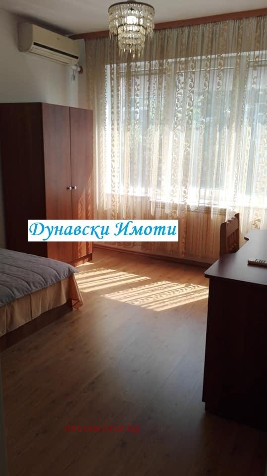 Дава под наем 3-СТАЕН, гр. Русе, Център, снимка 6 - Апартаменти - 55962149