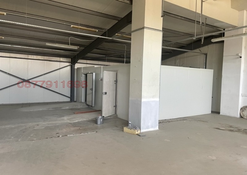 Дава под наем СКЛАД, гр. Плевен, Индустриална зона, снимка 3 - Складове - 53445871