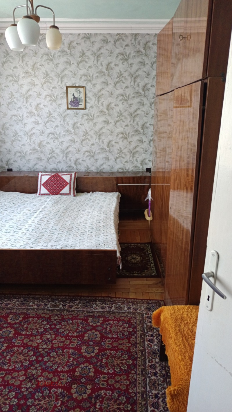A louer  2 chambres Pernik , Tsentar , 95 m² | 13604324 - image [5]