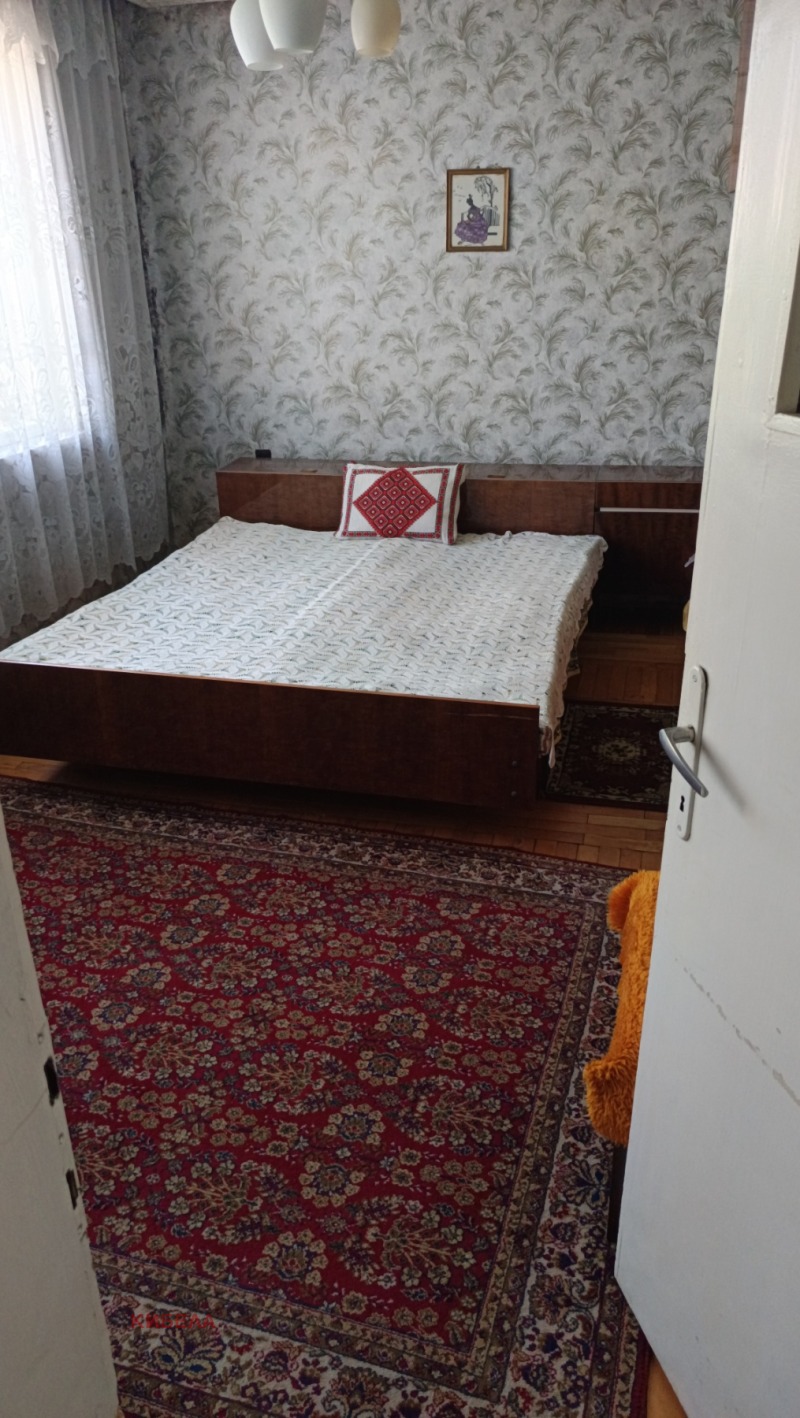 A louer  2 chambres Pernik , Tsentar , 95 m² | 13604324 - image [4]