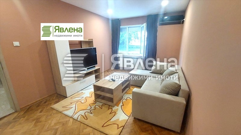 Para alugar  1 quarto Sofia , Centar , 65 m² | 95660518