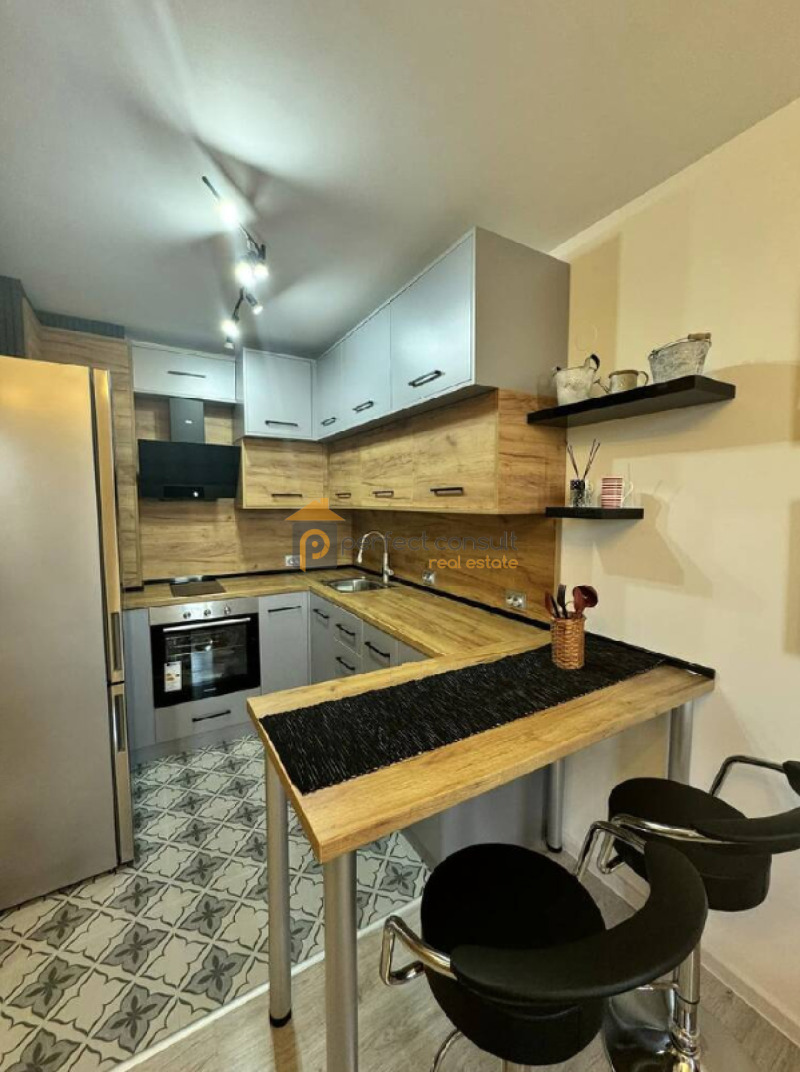 Дава под наем 2-СТАЕН, гр. Пловдив, Съдийски