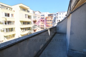 ���� ��� ���� 3-����� | Imot.bg � ����� ������ 8
