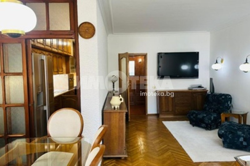 Дава под наем 3-СТАЕН, гр. Пловдив, Старият град, снимка 3 - Апартаменти - 53522359