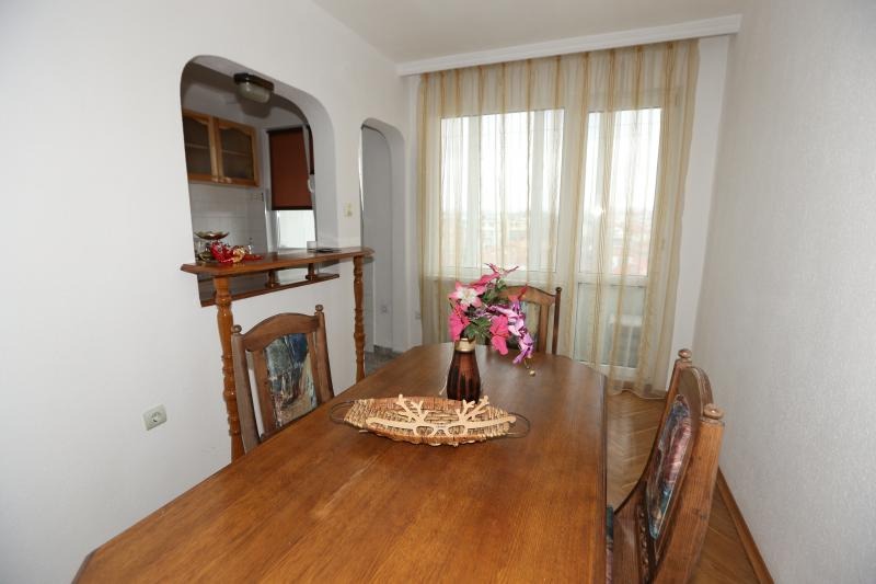 De inchiriat  3+ dormitor Burgas , Țentâr , 140 mp | 68335730 - imagine [4]