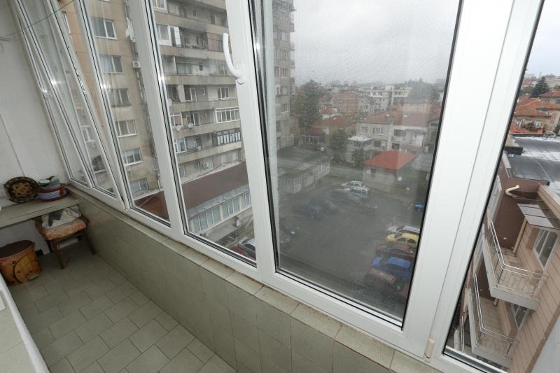 De inchiriat  3+ dormitor Burgas , Țentâr , 140 mp | 68335730 - imagine [14]