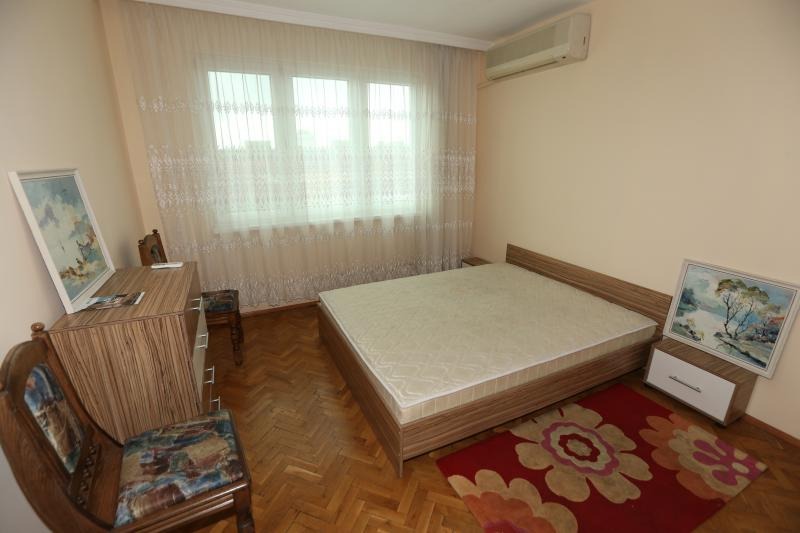 De inchiriat  3+ dormitor Burgas , Țentâr , 140 mp | 68335730 - imagine [5]