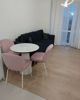 1 chambre Kyutchouk Parij, Plovdiv 2