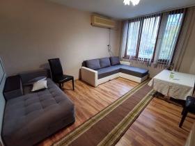 1 ložnice Bratja Miladinovi, Burgas