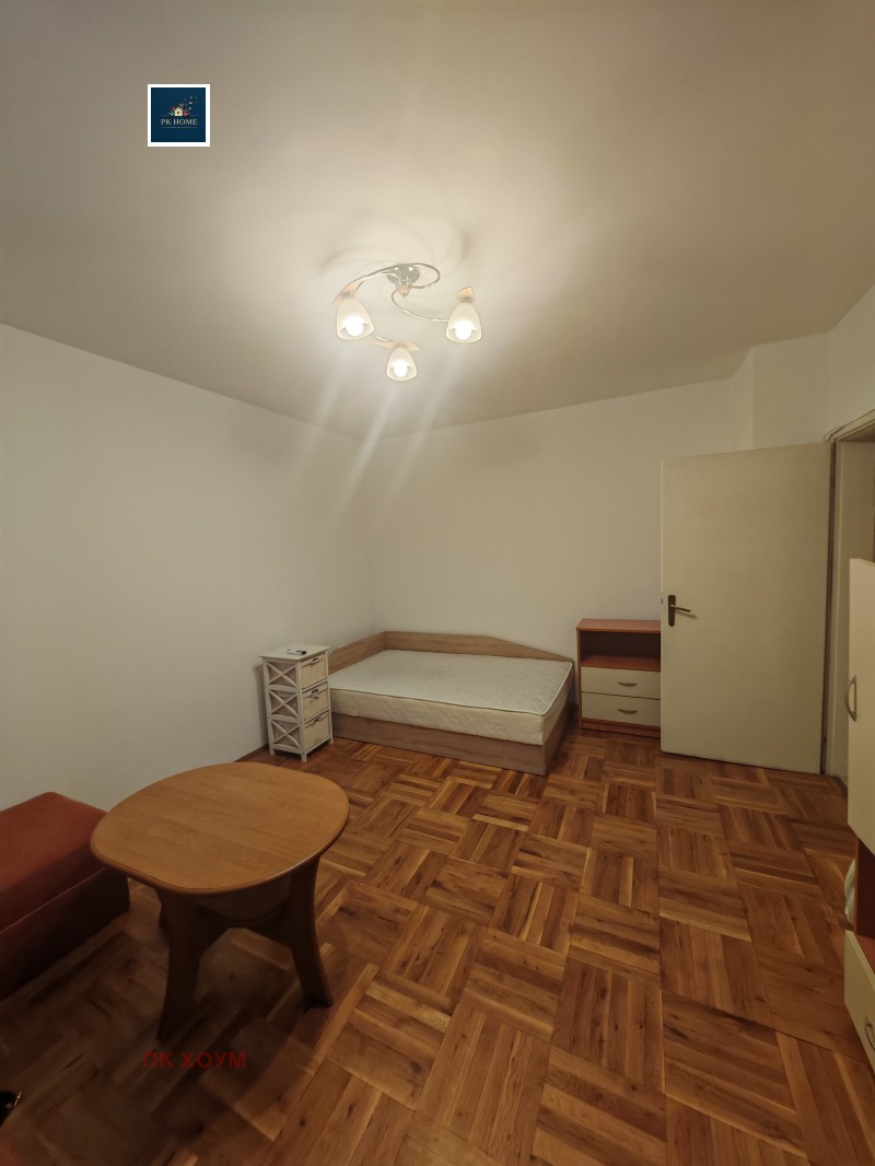 K pronájmu  1 ložnice Sofia , Krasno selo , 44 m2 | 42091930 - obraz [2]