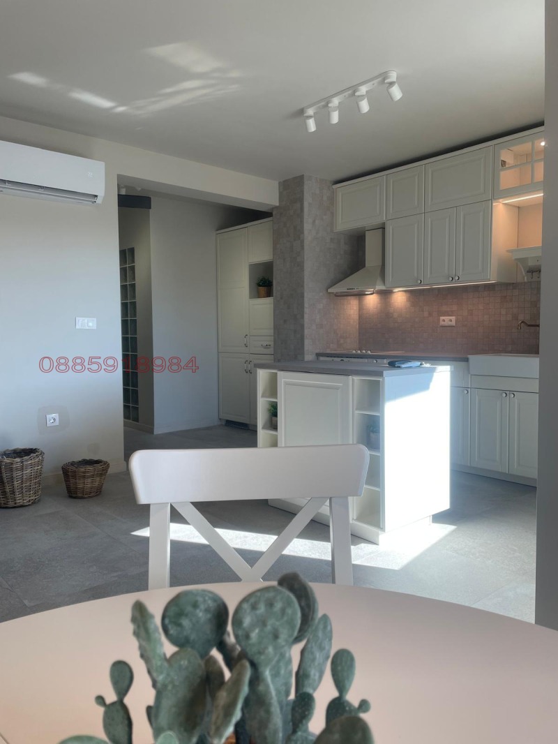 Дава под наем 3-СТАЕН, гр. Пловдив, Център, снимка 3 - Апартаменти - 53596283