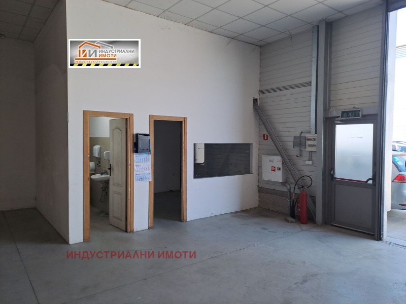 Til leie  Oppbevaring Plovdiv , Industrialna zona - Jug , 394 kvm | 54563132 - bilde [3]
