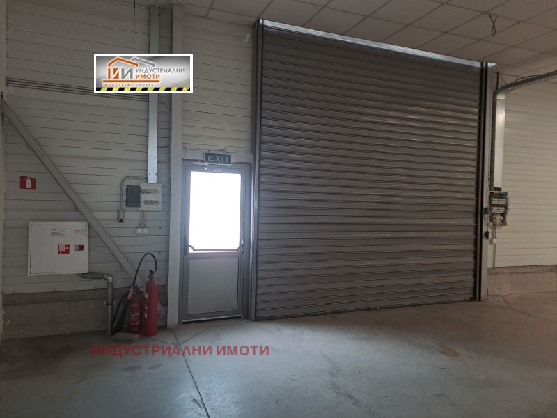 Til leie  Oppbevaring Plovdiv , Industrialna zona - Jug , 394 kvm | 54563132 - bilde [2]