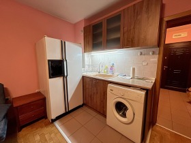 1 quarto Tchataldja, Varna 5