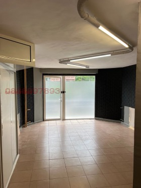 Boutique Hipodrouma, Sofia 4