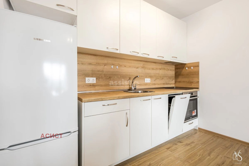 K pronájmu  2 ložnice Sofia , Banišora , 105 m2 | 62756732 - obraz [7]