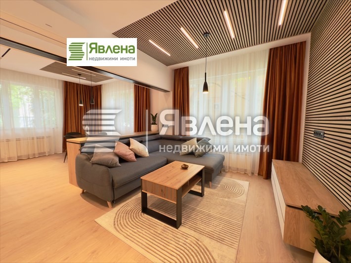 Zu vermieten  3 Schlafzimmer Sofia , Zentar , 120 qm | 28739389 - Bild [3]