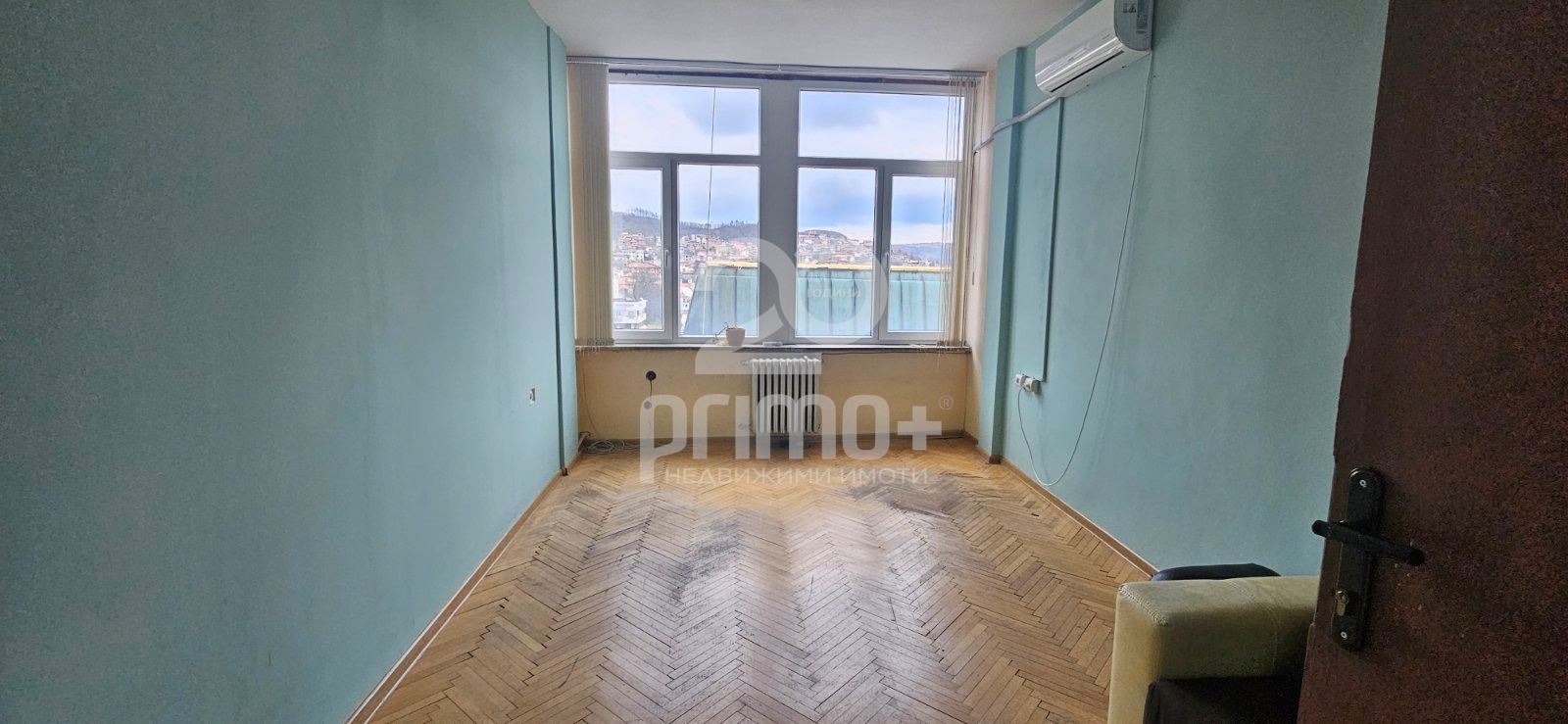 Дава под наем ОФИС, гр. Велико Търново, Център