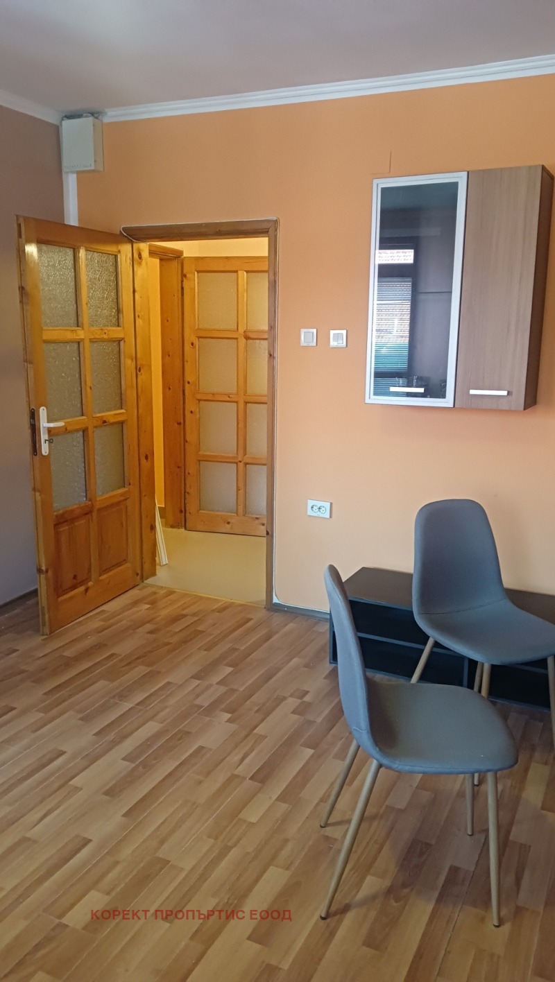 Дава под наем 2-СТАЕН, гр. София, Банишора, снимка 4 - Апартаменти - 52089295