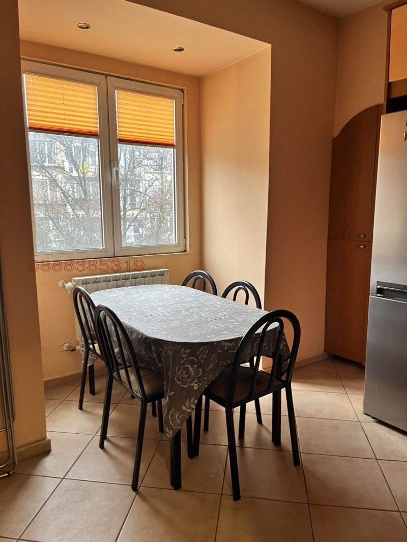 Дава под наем 3-СТАЕН, гр. София, Гео Милев, снимка 11 - Апартаменти - 53456543