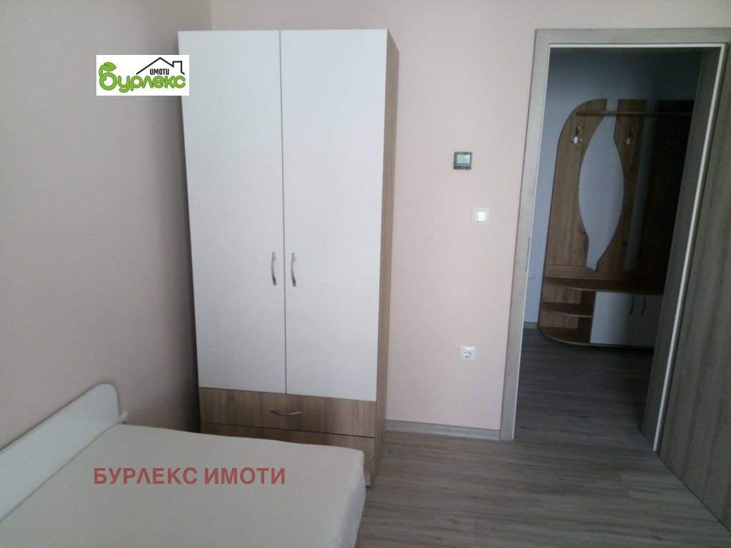 Дава под наем 3-СТАЕН, гр. Варна, Кайсиева градина, снимка 16 - Апартаменти - 56133253