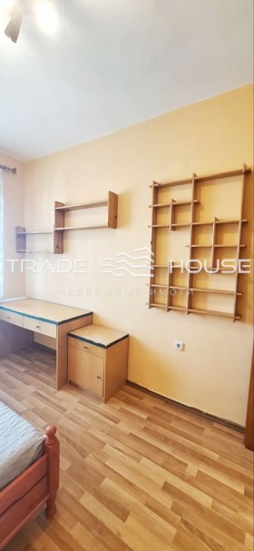 ���� ��� ���� 3-����� | Imot.bg � ����� ������ 12