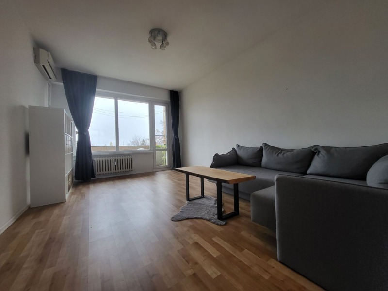 De inchiriat  1 dormitor Sofia , Tolstoi , 65 mp | 89051115