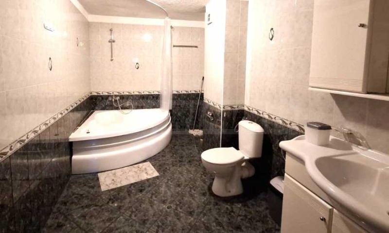 Zu vermieten  2 Schlafzimmer Sofia , Hipodruma , 174 qm | 89807765 - Bild [4]