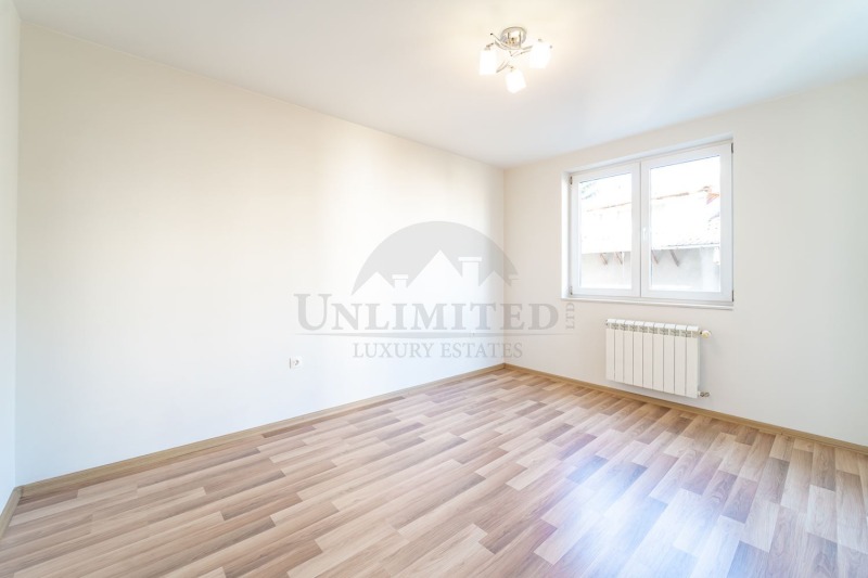 K pronájmu  3 ložnice Sofia , Iztok , 135 m2 | 19361761 - obraz [10]