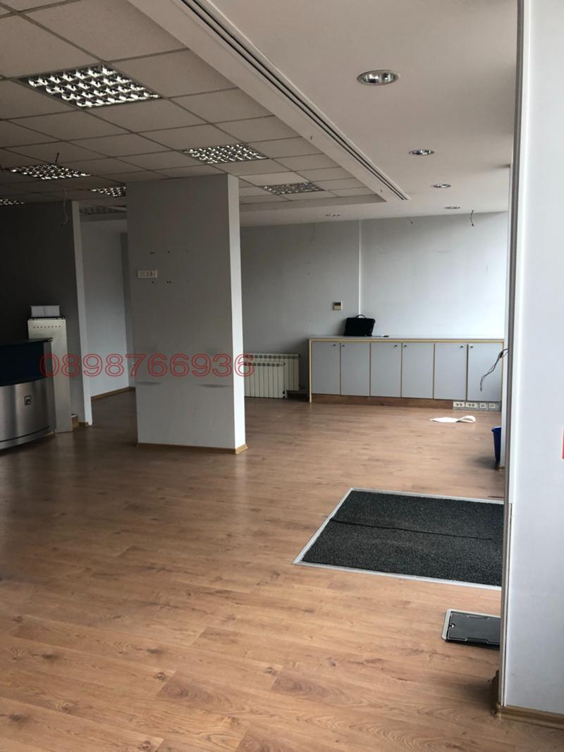 Vuokrattavana  Toimisto Plovdiv , Tsentar , 275 neliömetriä | 20794902 - kuva [2]