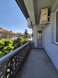 Под наем ЕТАЖ ОТ КЪЩА, град Русе, Дружба 1 • 700 лв. / 357.90 € • 59063350 12
