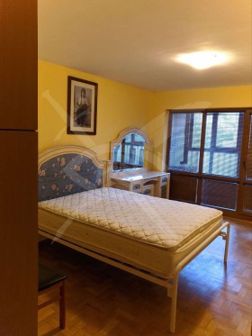 1 quarto Tchataldja, Varna 4