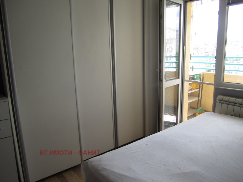 Kiadó  Stúdió Sofia , Ljulin 3 , 44 négyzetméter | 13442904 - kép [7]