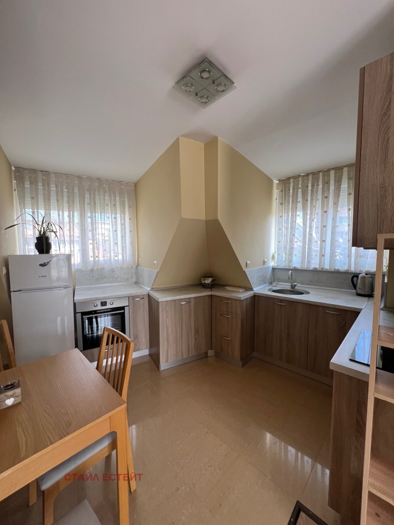 Издаје се  1 спаваћа соба Софија , Манастирски ливади , 90 м2 | 49370158 - слика [3]