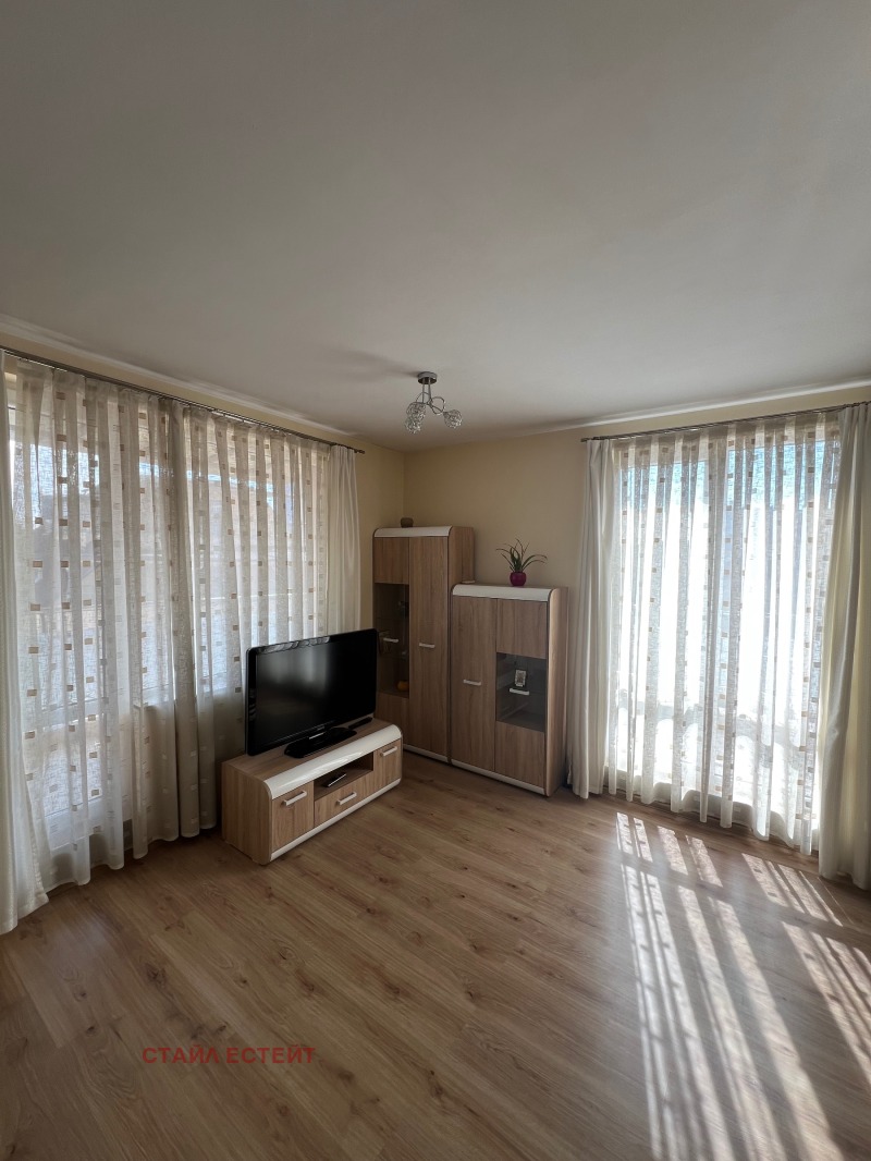 Издаје се  1 спаваћа соба Софија , Манастирски ливади , 90 м2 | 49370158 - слика [7]