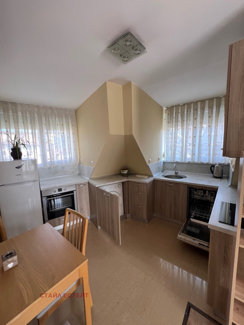 Издаје се  1 спаваћа соба Софија , Манастирски ливади , 90 м2 | 49370158 - слика [5]