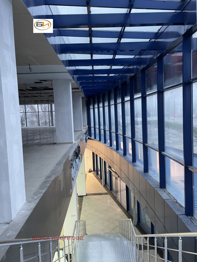 Дава под наем МАГАЗИН, гр. Враца, Промишлена зона, снимка 4 - Магазини - 52720595