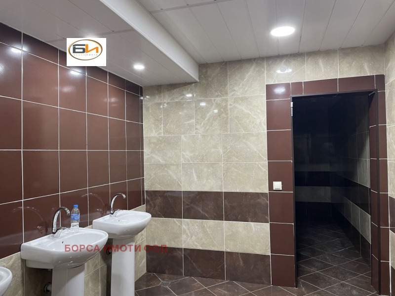 Дава под наем МАГАЗИН, гр. Враца, Промишлена зона, снимка 6 - Магазини - 52720595