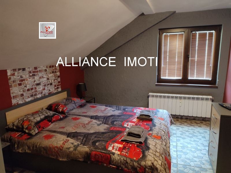 För uthyrning  Hus Sofia , Iztok , 280 kvm | 96139932 - bild [12]