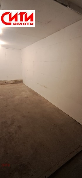 Garaj Centar, Stara Zagora 1